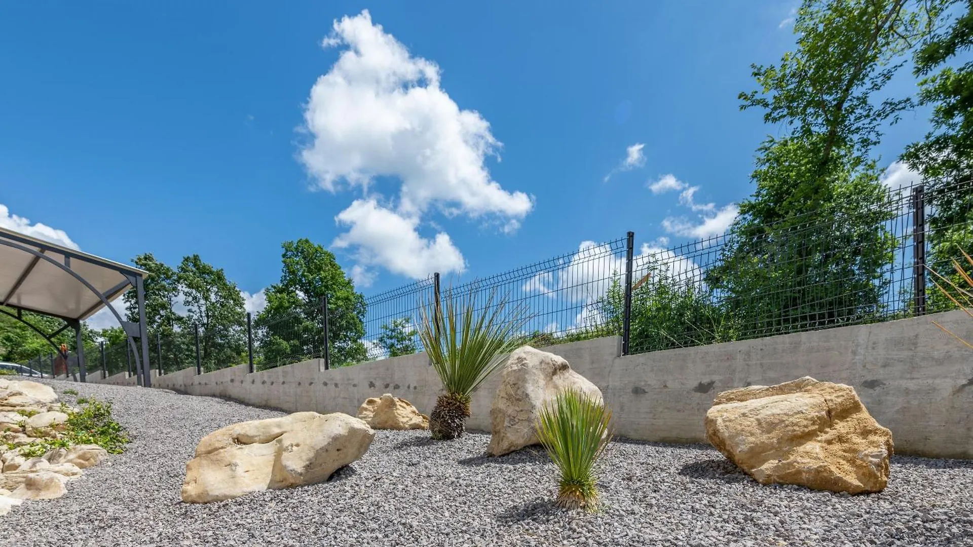 Villa Mochi, A Beautiful Modern Villa In A Tranquil Enviroment Pićan